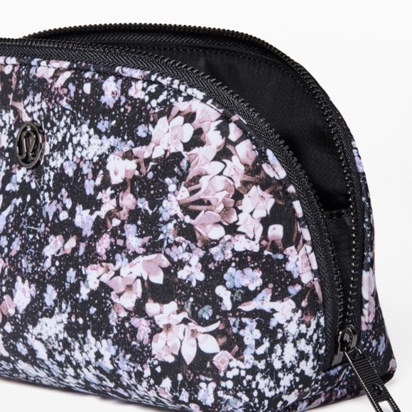 LULULEMON Sun Up Sun Down Pouch Mini - Picture 3 of 9